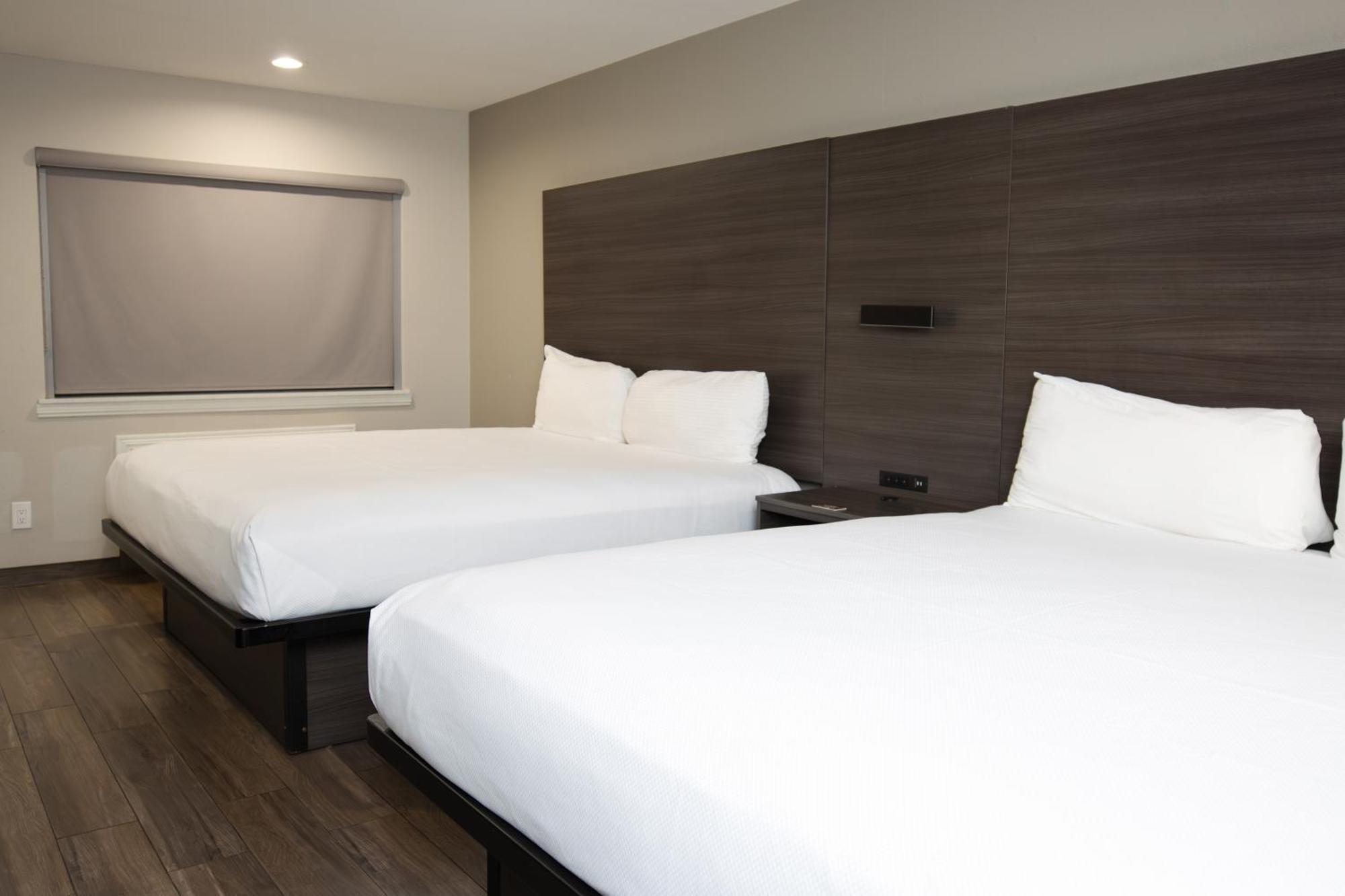 Americas Best Value Inn Харлинген Экстерьер фото