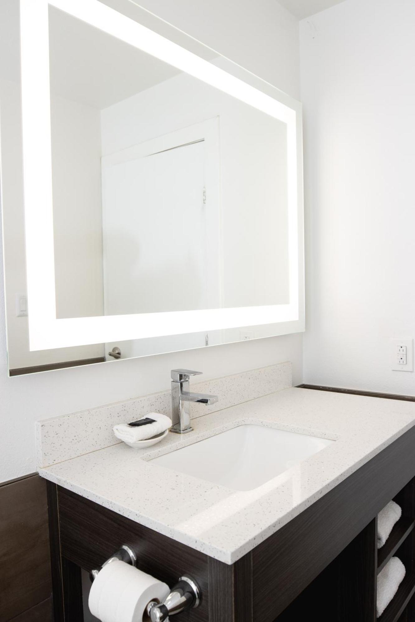 Americas Best Value Inn Харлинген Экстерьер фото