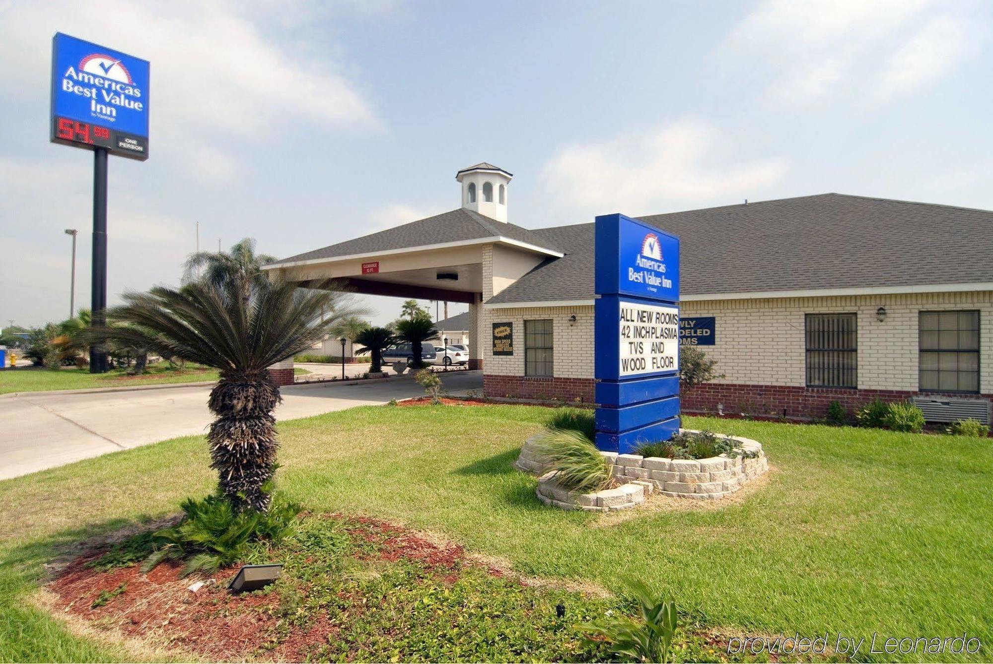 Americas Best Value Inn Харлинген Экстерьер фото